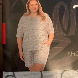 Disney Mickey Mouse short pajama set with pockets medium color gray